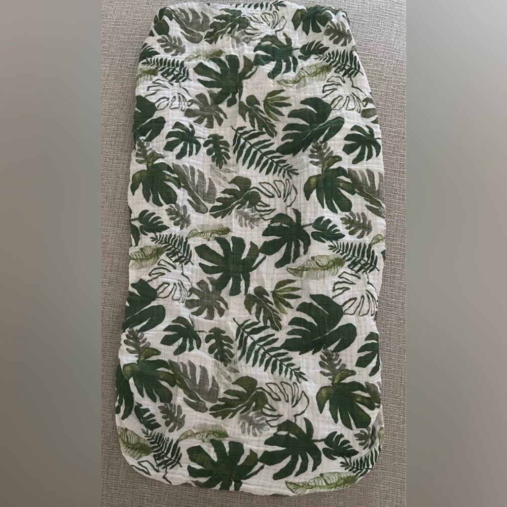 Muslin Leaf Print Changing Pad Cover
